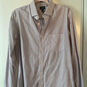3 mens dress shirts for the price of 1. 2 Banana Republic and 1 J.Crew